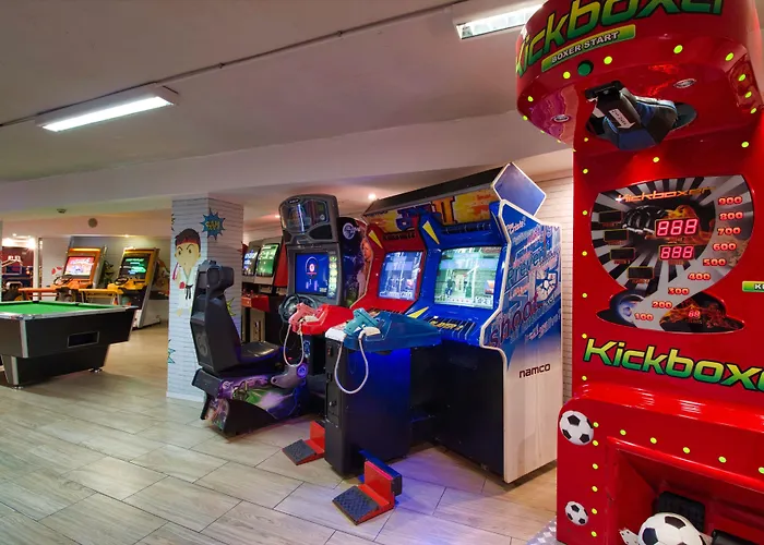 Db Seabank + Station touristique Mellieħa