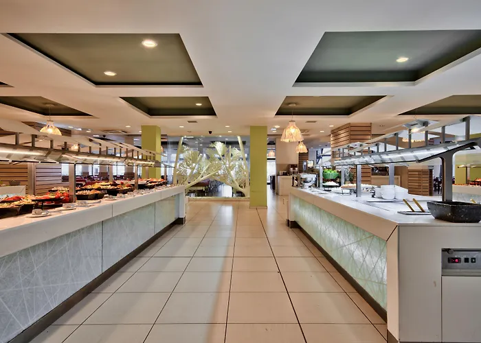 Db Seabank + Station touristique Mellieħa