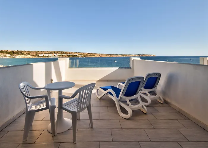 Db Seabank + Θέρετρο Mellieħa