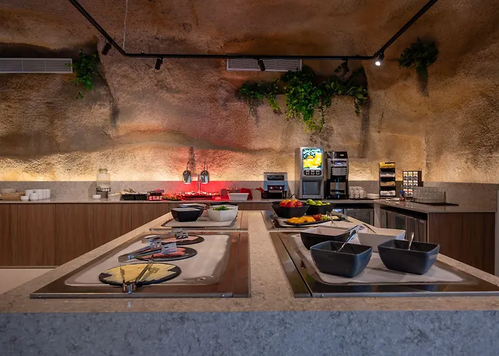 Db Seabank + Θέρετρο Mellieħa